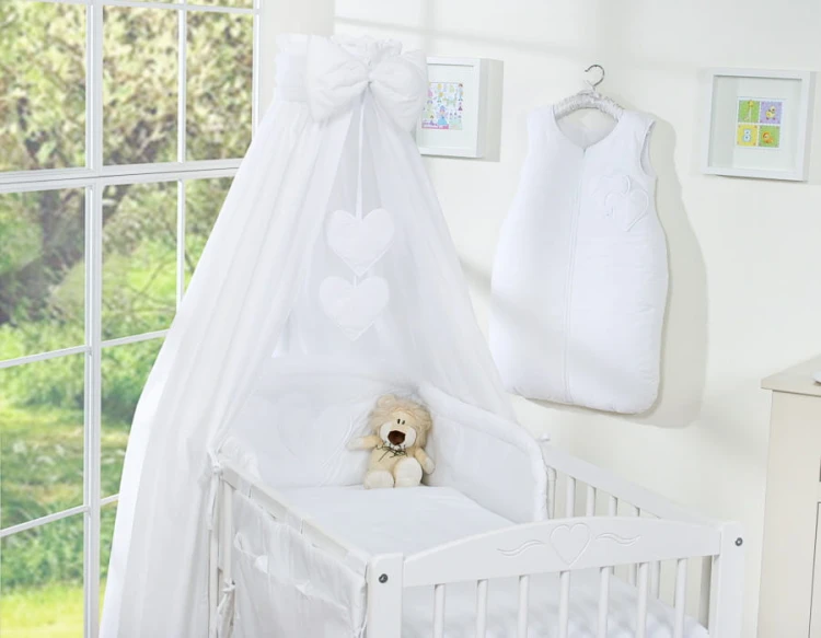iel-dla-niemowlat-baldachim-material-serduszka-biale-516.jpg