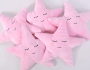 poduszka_gwiazdka_rozowa_3.jpg