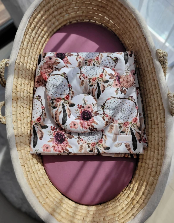 kocyk-z-poduszka-mis-1072-lapacze-snow-kwiatowe_5_co.jpg