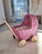 51704-wozek_dla_lalek_wiklinowy_pink_7.jpg